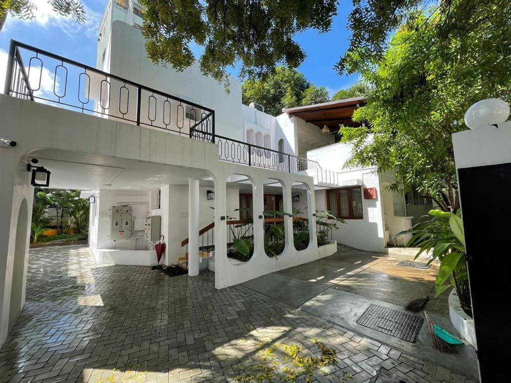 Hanu Reddy Residences - Nawab Habibullah Avenue Chennai Eksteriør billede